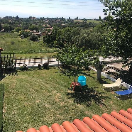 Great First Floor Appartment With View Nea Kallikrateia Exterior foto